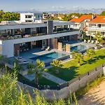 Sika Villa