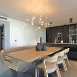 Sika Villa Vir