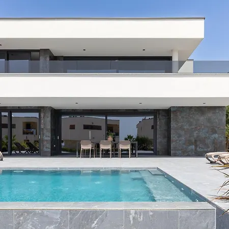 Sika Villa *