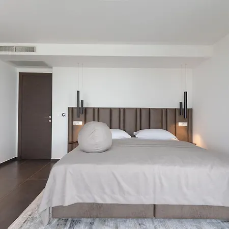 Sika Villa Vir