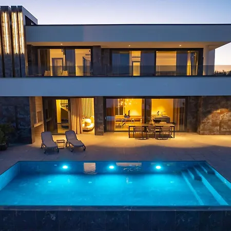 Sika Villa *