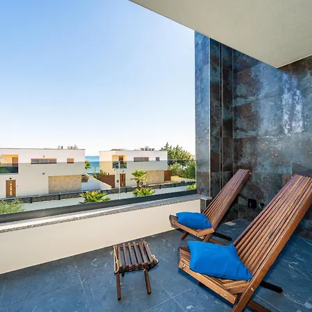 Villa Sika Vir